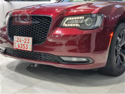 کرایسلەر 300